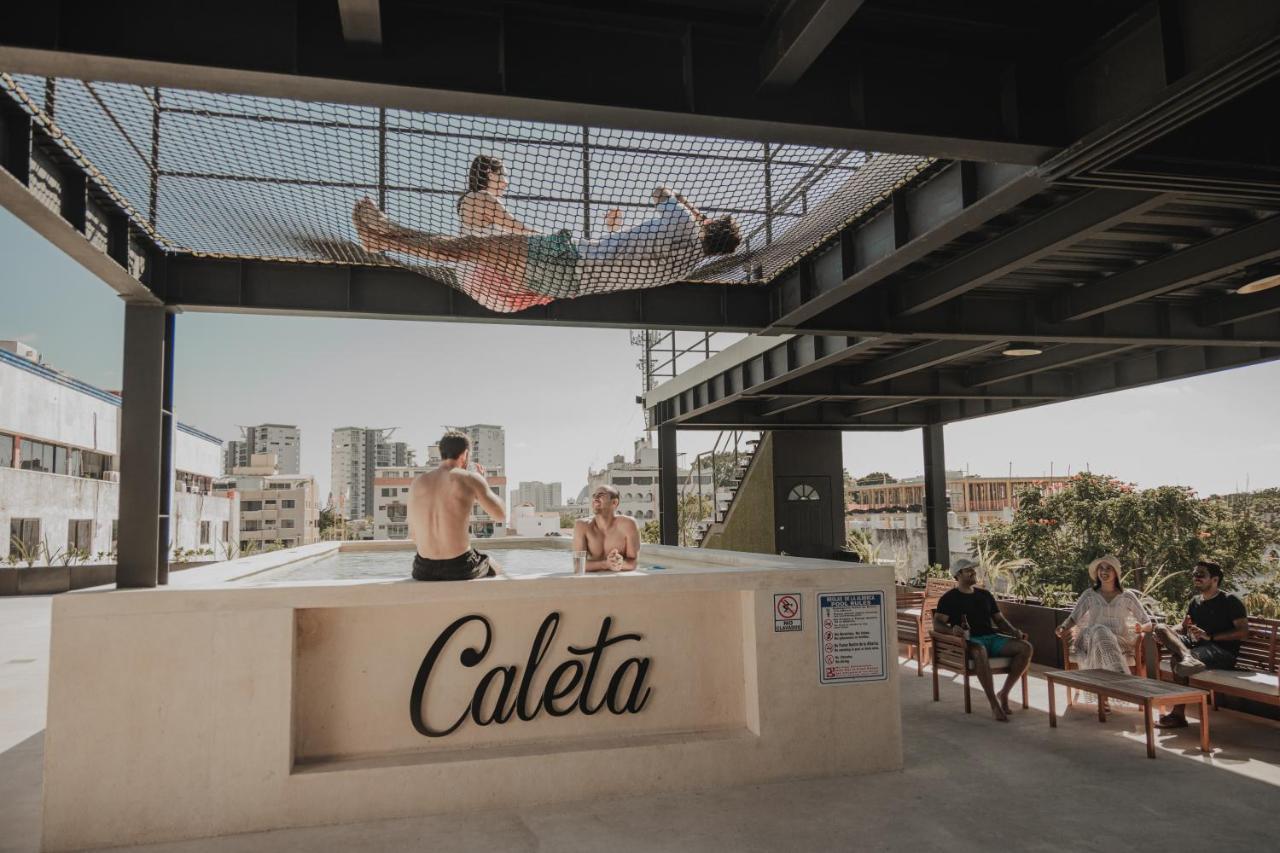 Caleta Hostel Rooftop & Pool Канкун Экстерьер фото