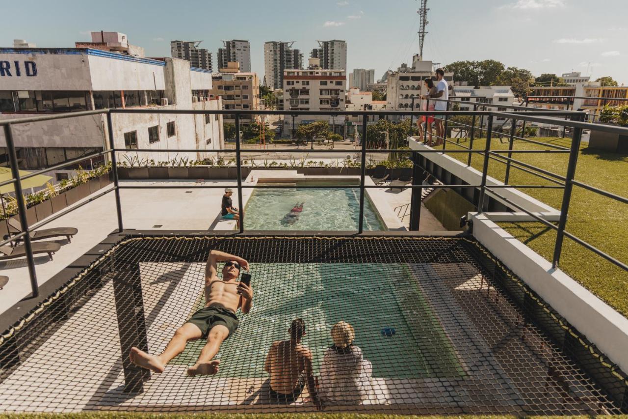 Caleta Hostel Rooftop & Pool Канкун Экстерьер фото