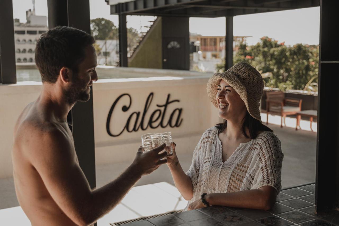 Caleta Hostel Rooftop & Pool Канкун Экстерьер фото