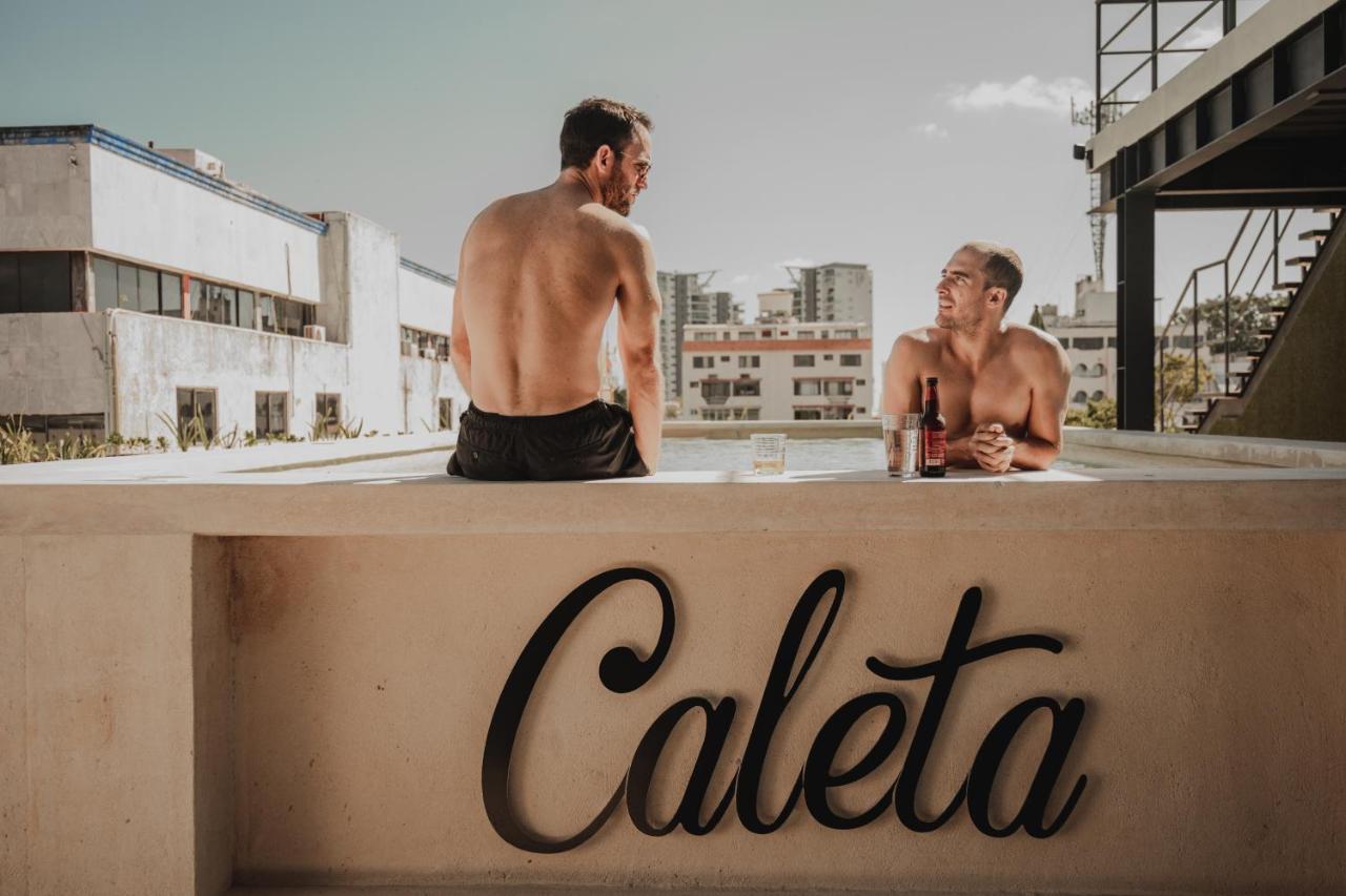 Caleta Hostel Rooftop & Pool Канкун Экстерьер фото